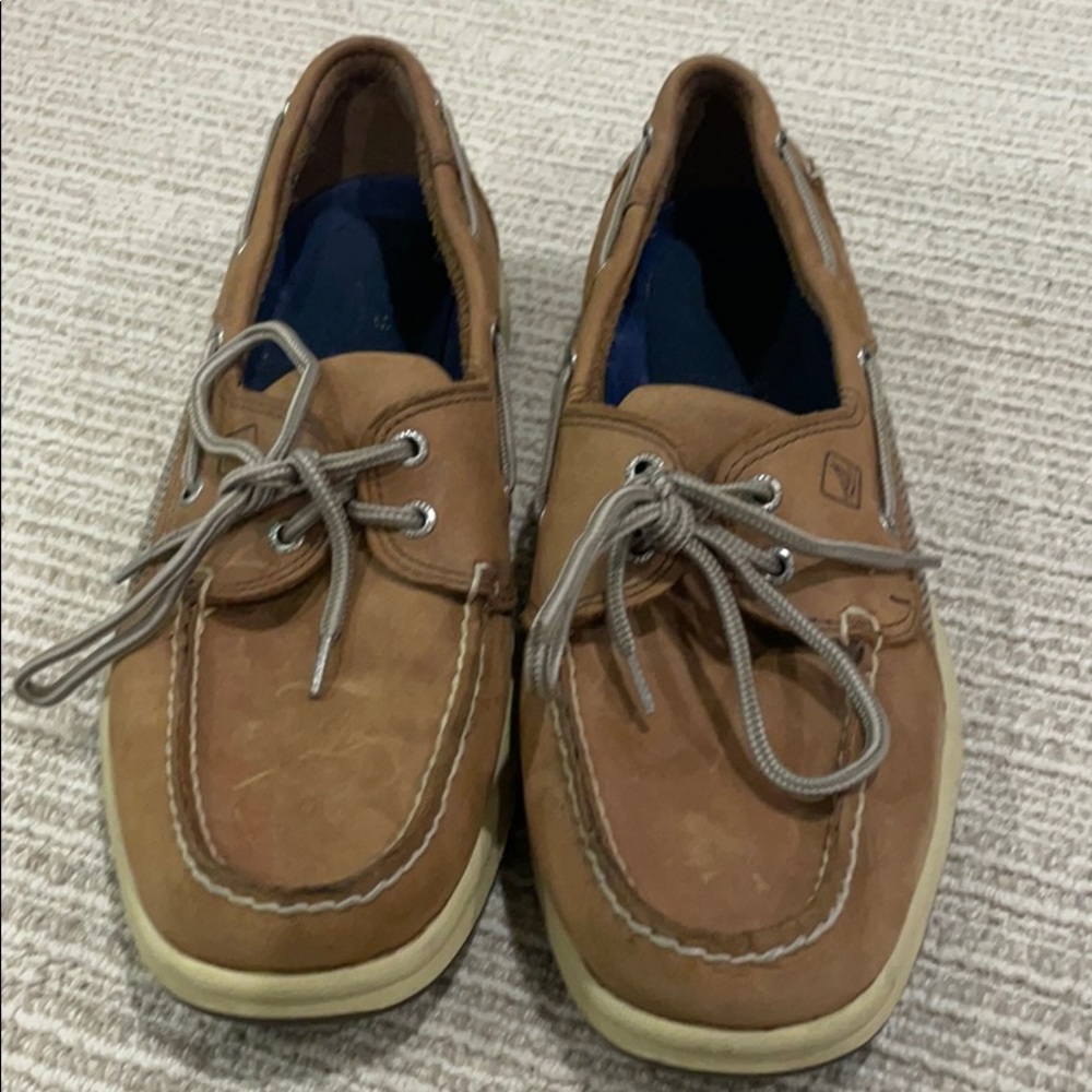 Sperry leather topsides